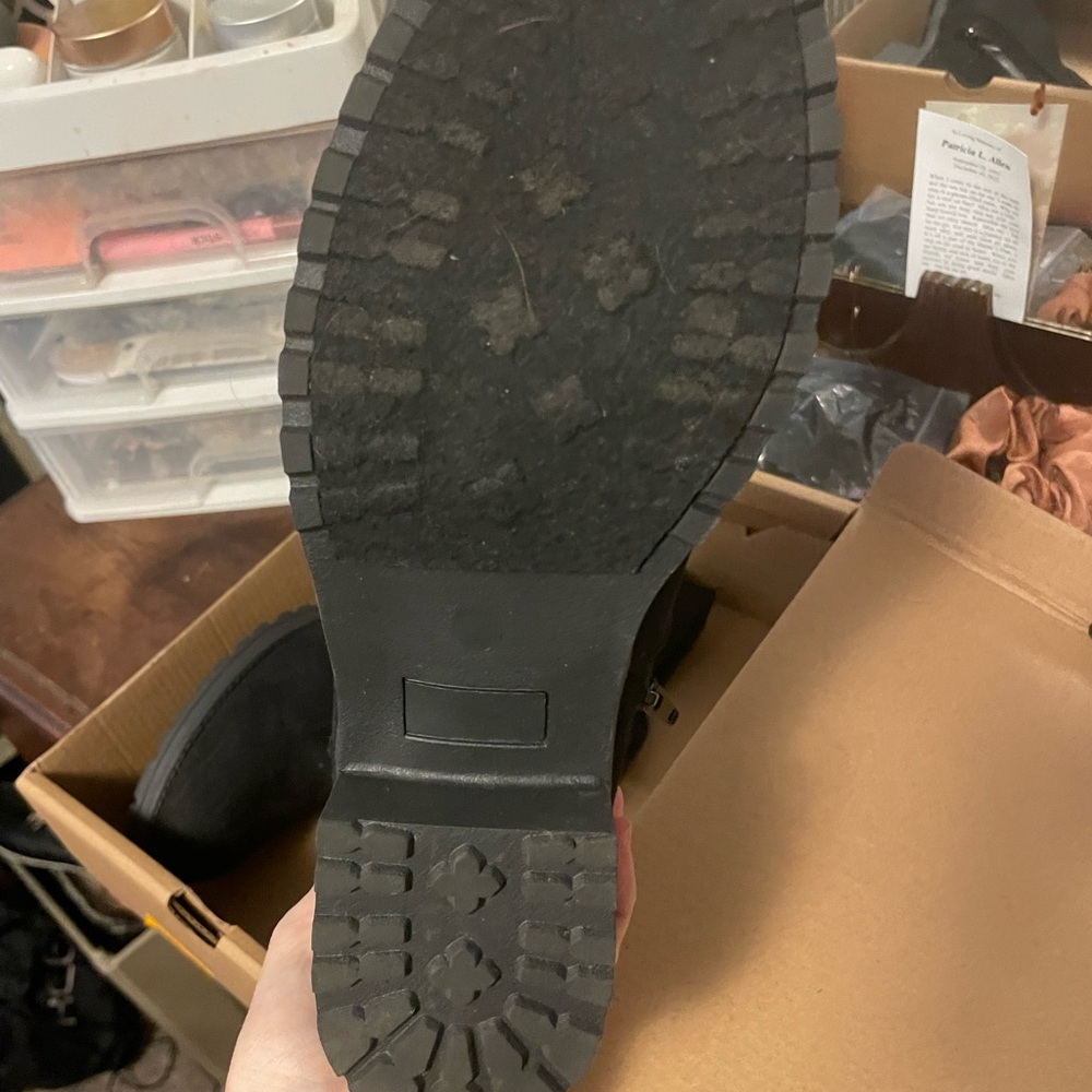 Boots - Picture 2 of 4